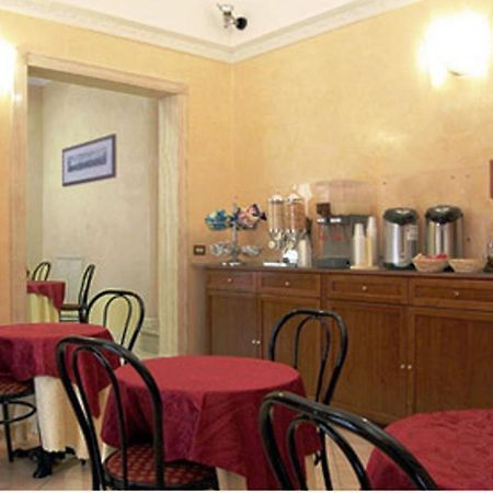 Hotel Papa Germano Rzym Zewnętrze zdjęcie