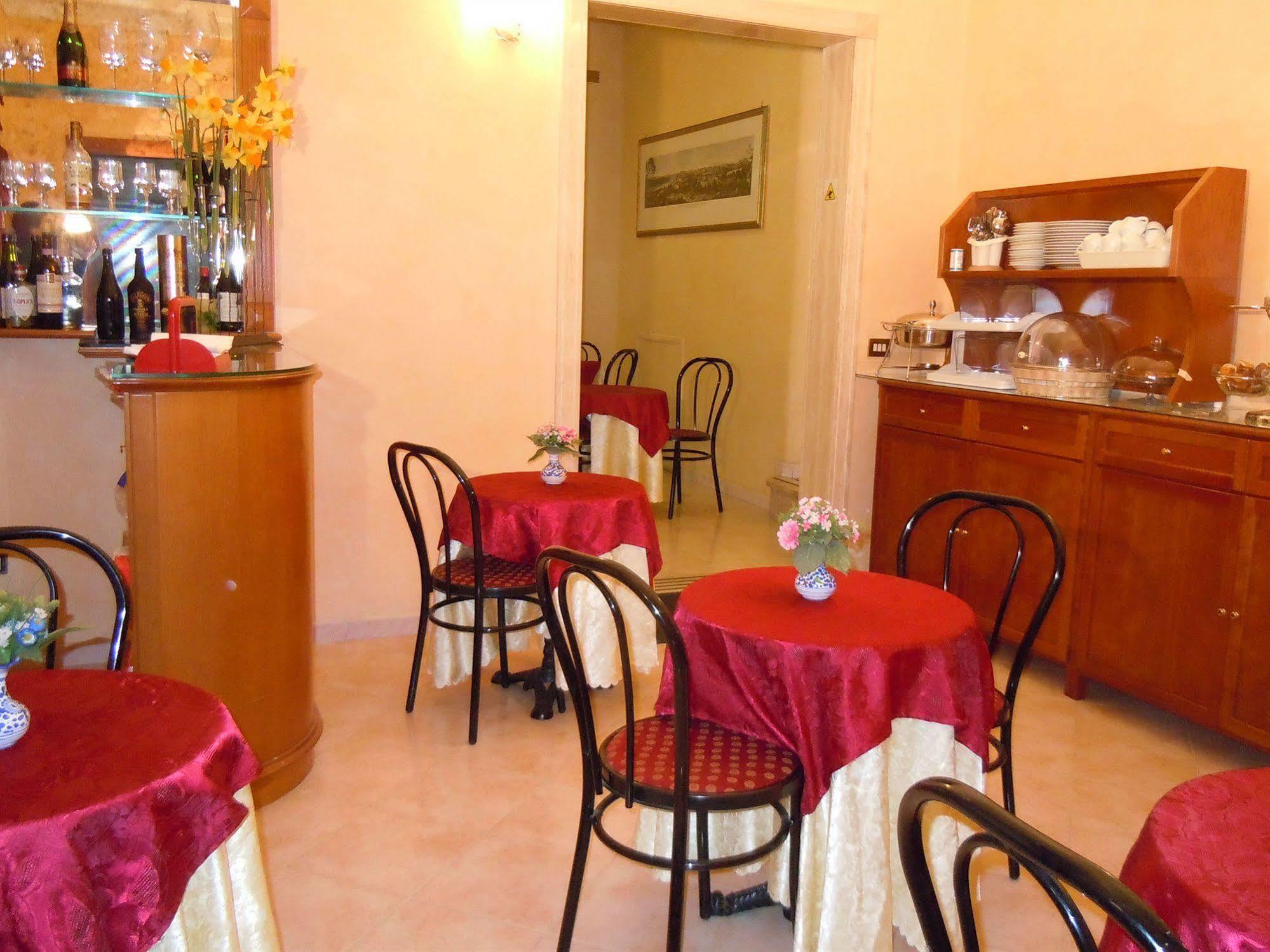 Hotel Papa Germano Rzym Zewnętrze zdjęcie